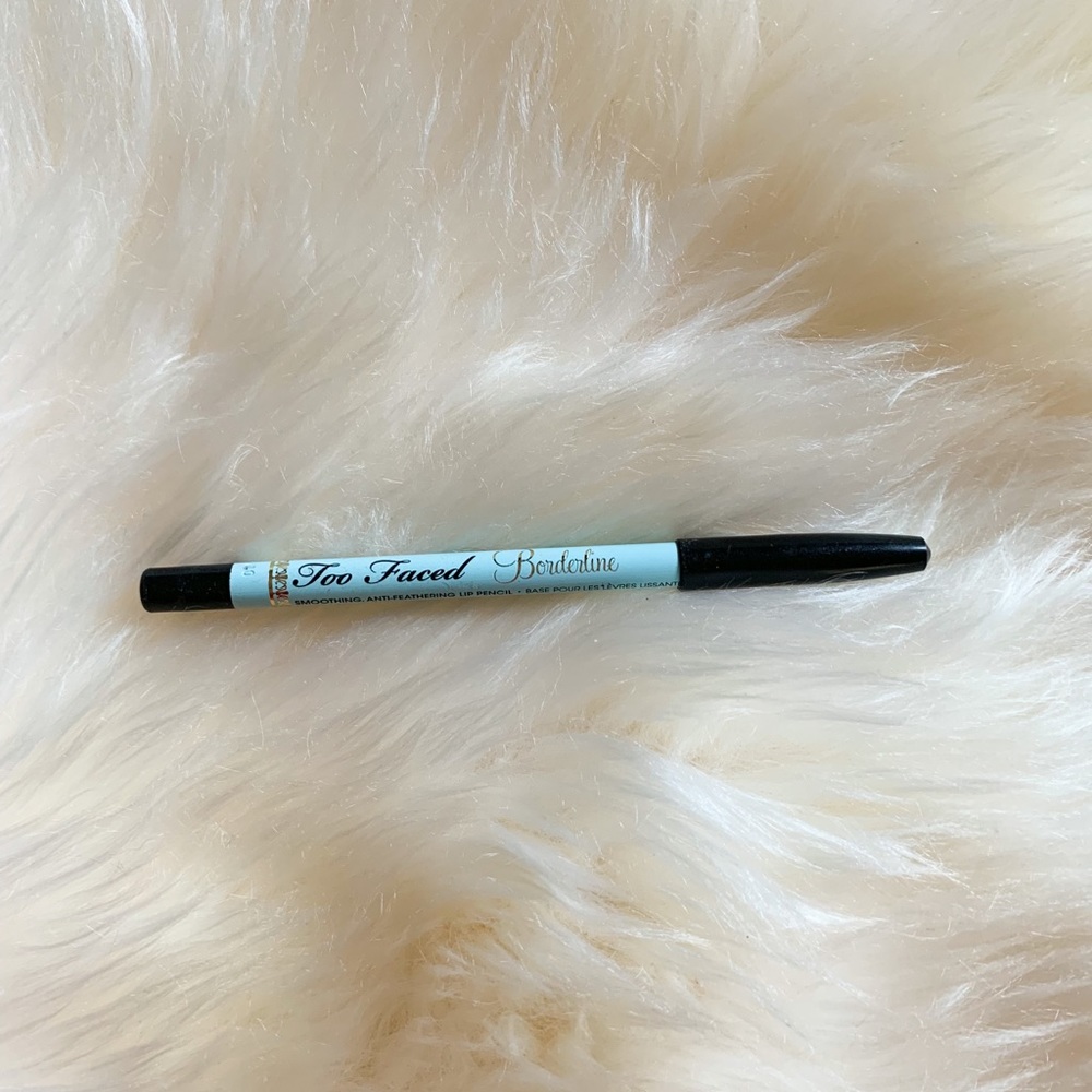 Too Faced Anti-Feathering Lip Pencil